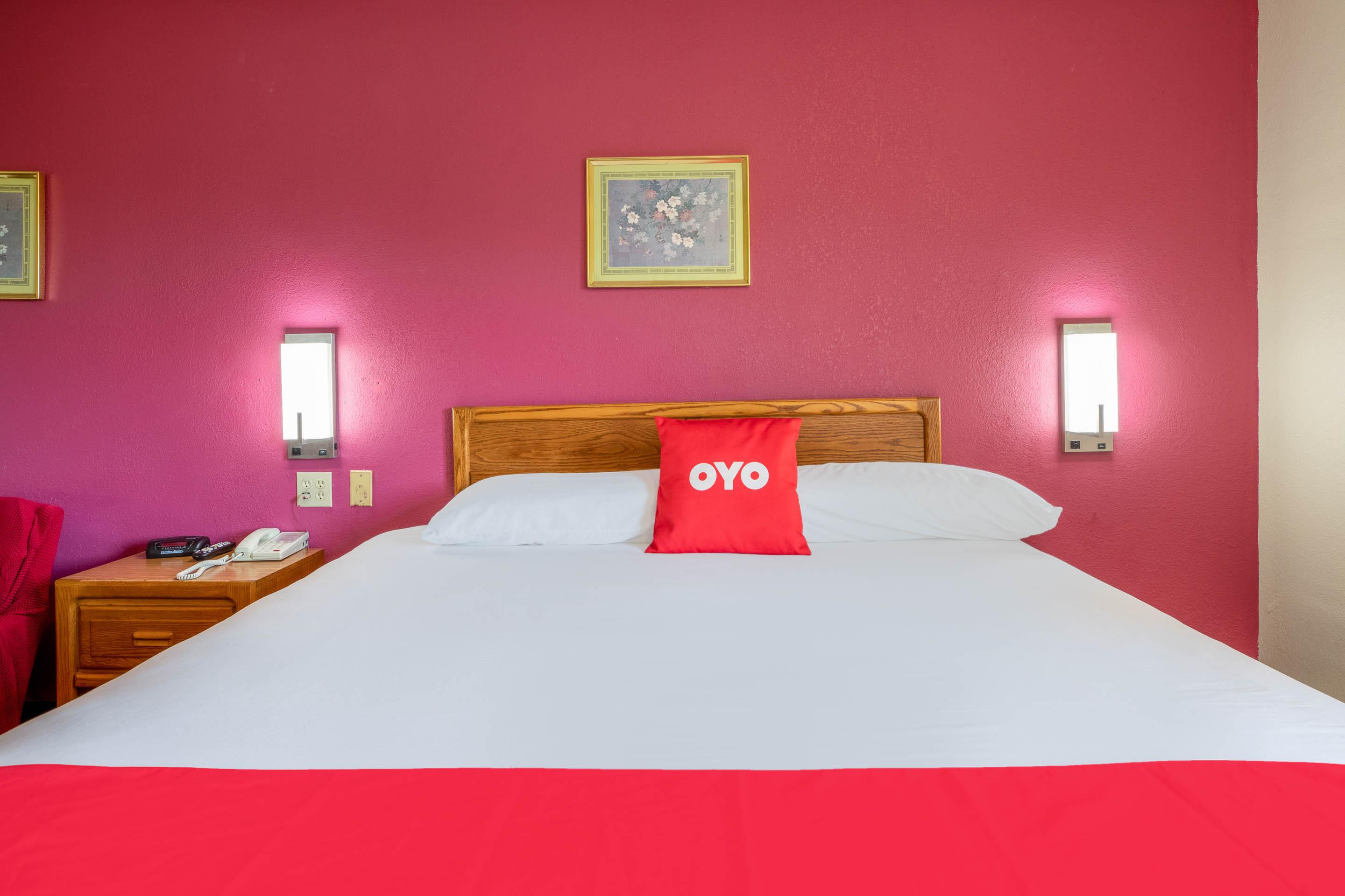 Oyo Hotel Chesaning Route 52 & Hwy 57 Exterior foto