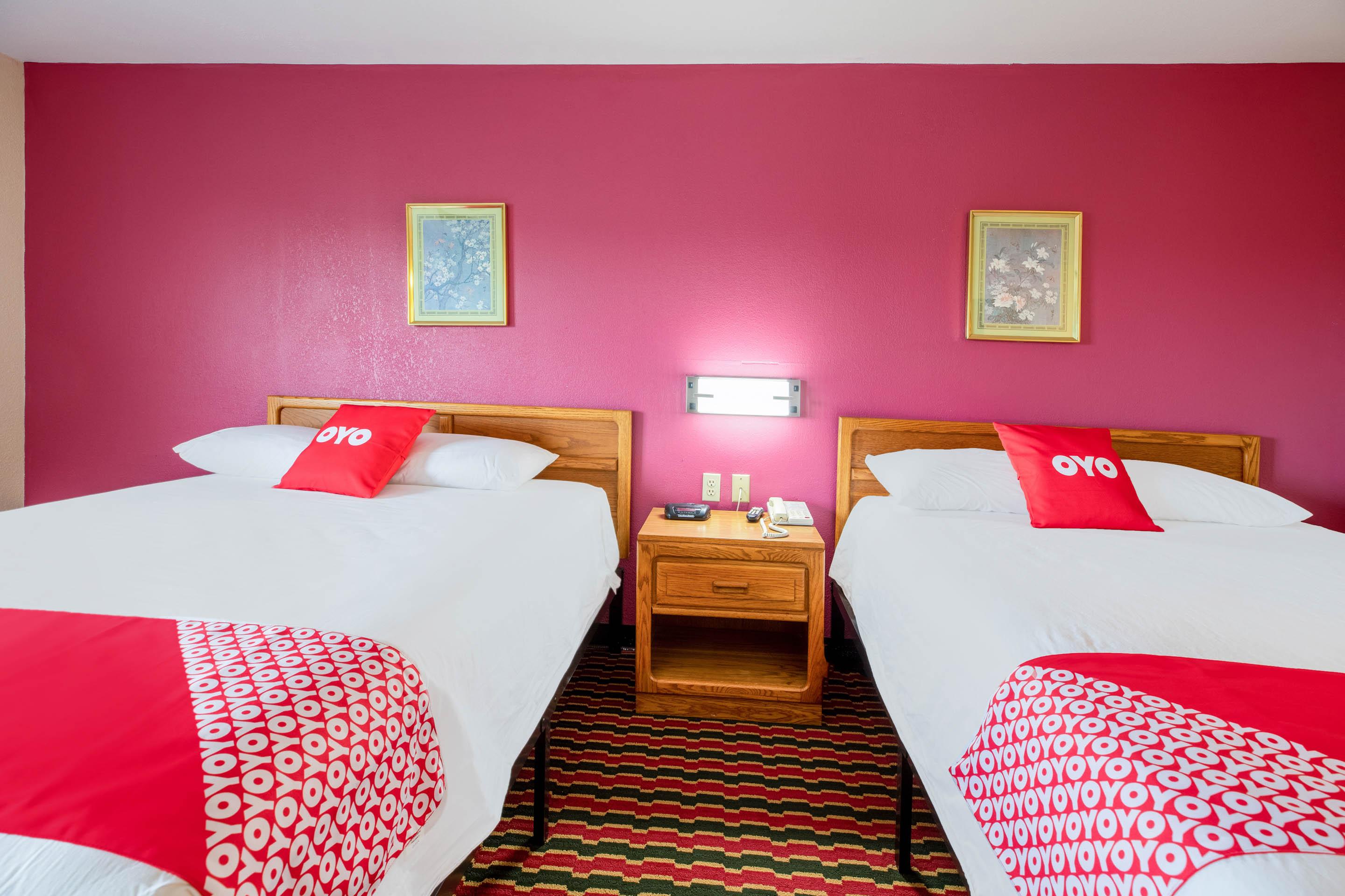 Oyo Hotel Chesaning Route 52 & Hwy 57 Exterior foto