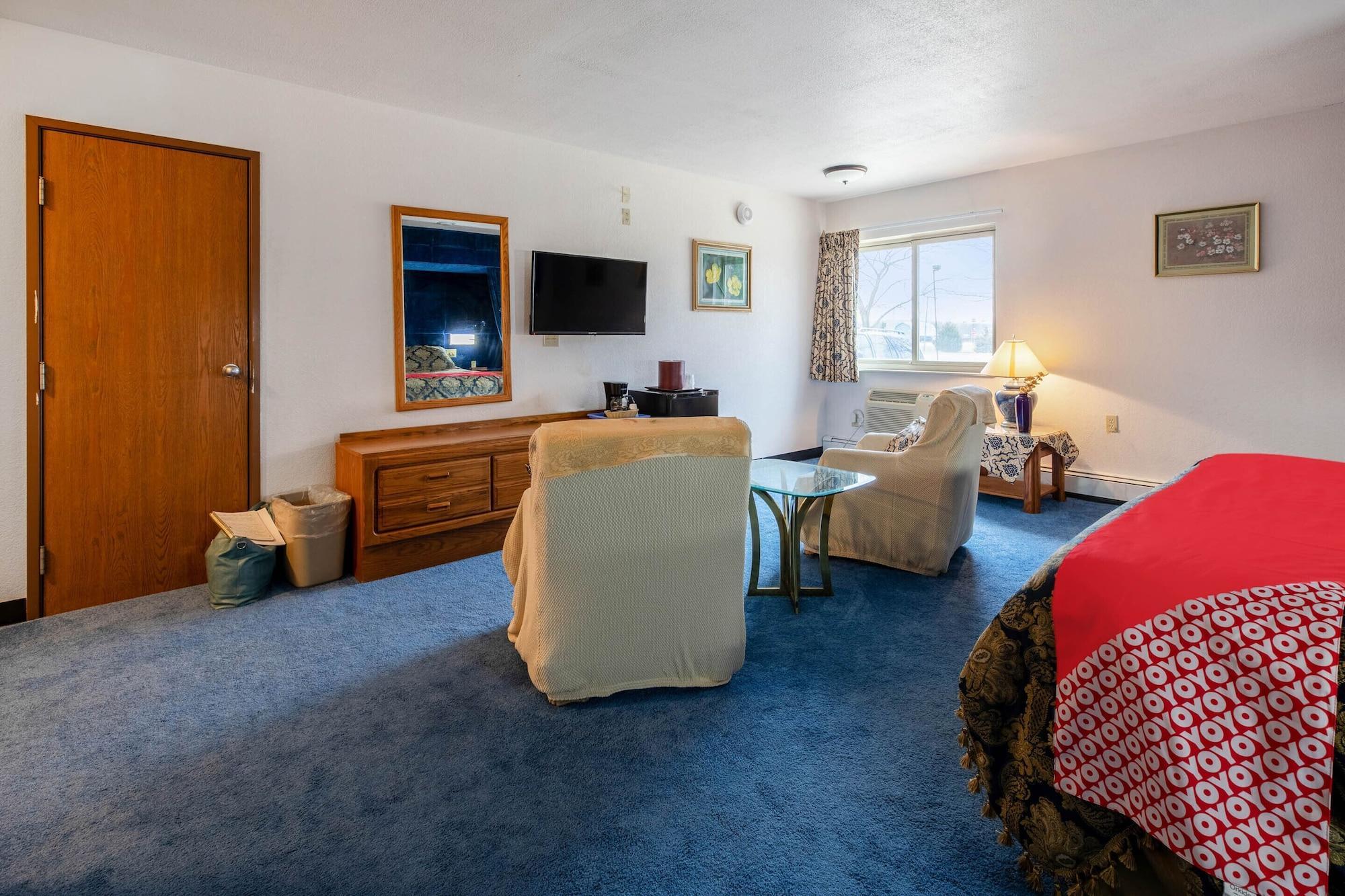 Oyo Hotel Chesaning Route 52 & Hwy 57 Exterior foto