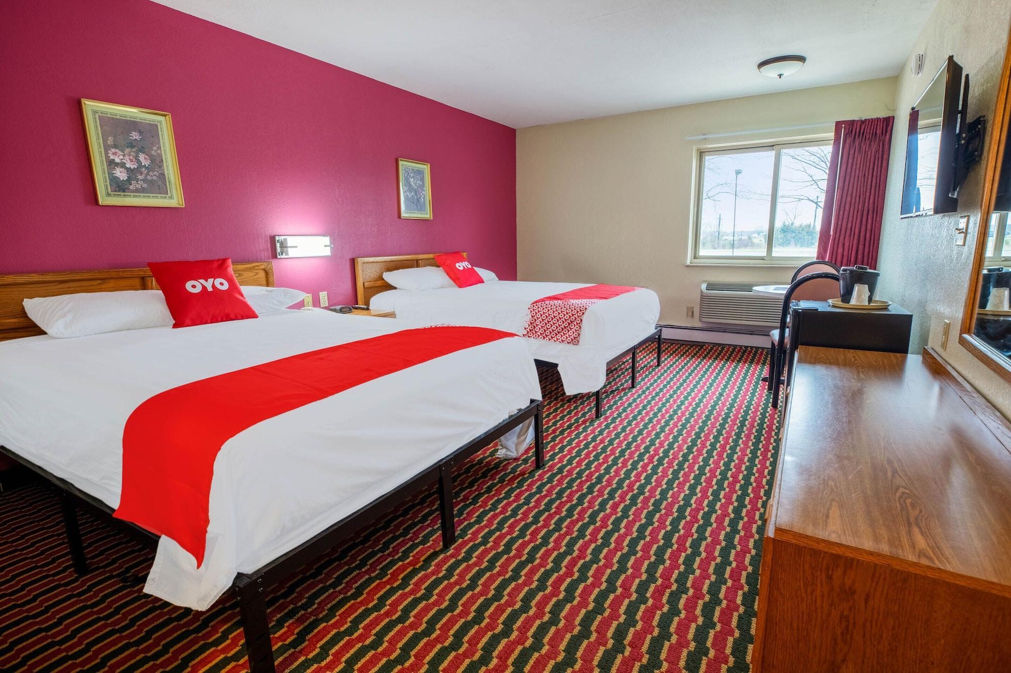 Oyo Hotel Chesaning Route 52 & Hwy 57 Exterior foto